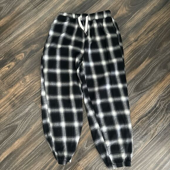Boys Plaid Joggers - Picture 4 of 5